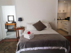 Getaway Studio Apartment